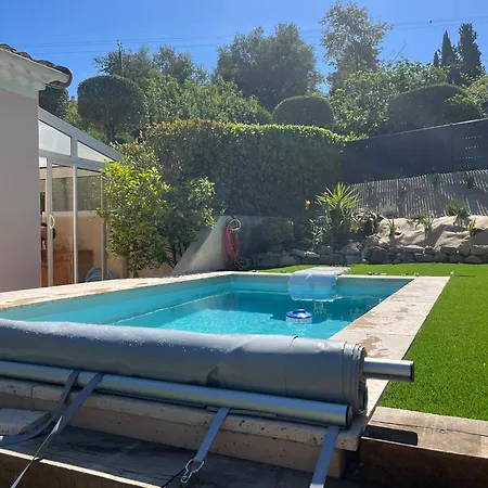 Au Calme A Avec Piscine Et Privee * Grasse