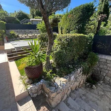 Villa Au Calme A Avec Piscine Et Privee *